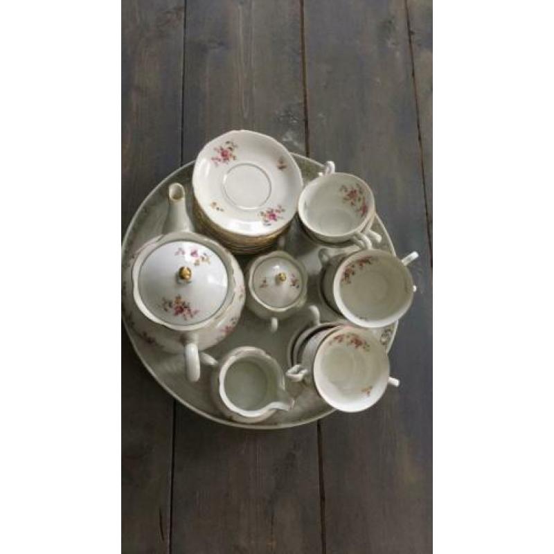 Antiek servies 12 delig