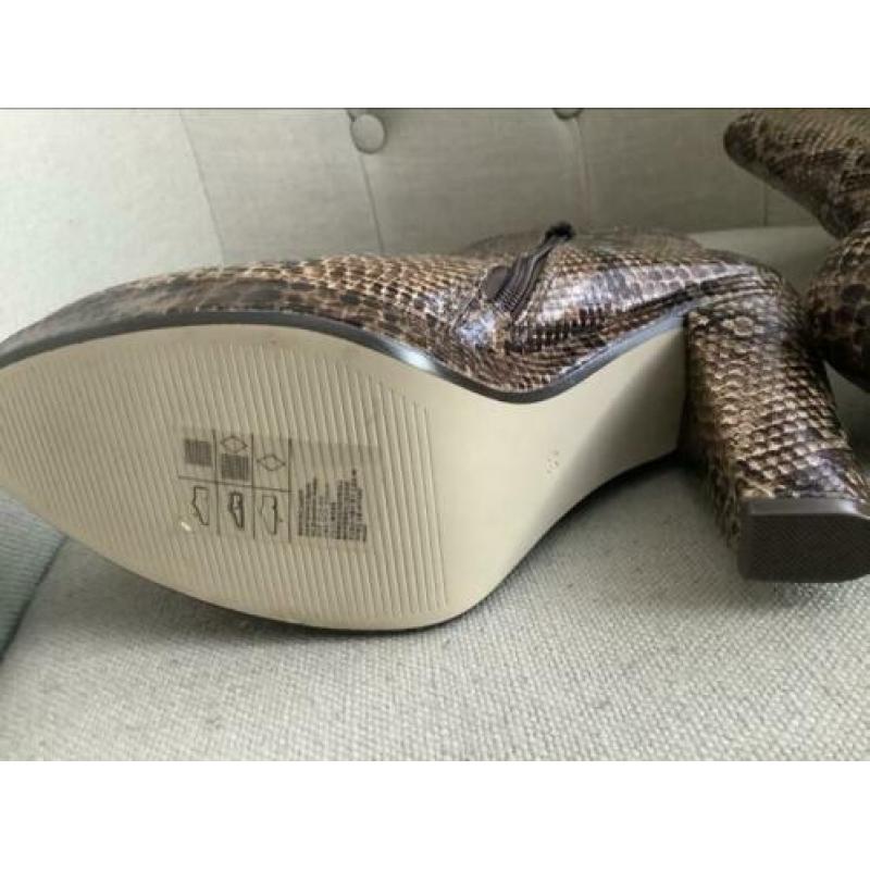SLANGENPRINT LAARSJES H&M maat 39 *NIEUW*