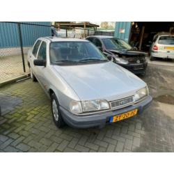 Ford SIERRA 2.0i CL ORIGINEEL NL