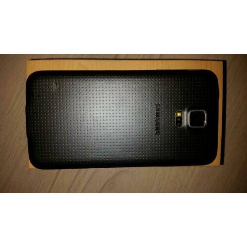 Samsung galaxy s5 16 GB bijna nieuwe