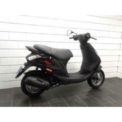 Piaggio Zip / 4Takt / SNOR / Schadevrij / Keurige Scooter