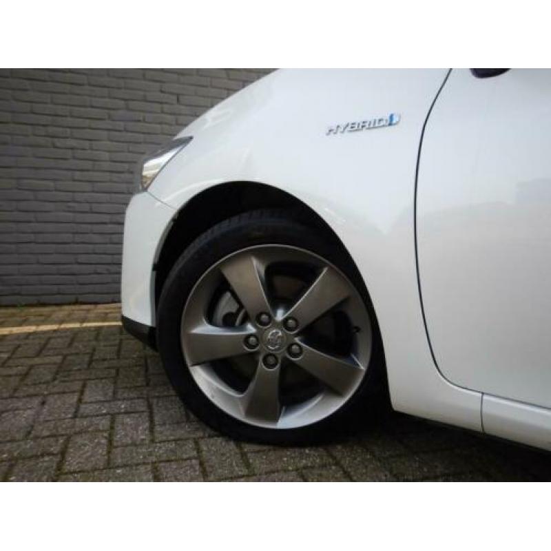 Toyota AURIS 1.8 FULL HYBRID EXECUTIVE cruise half leder na