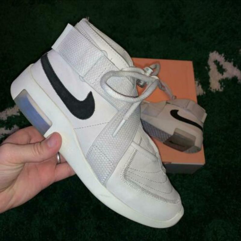 Nike Air Fear Of God Raid Light Bone 40