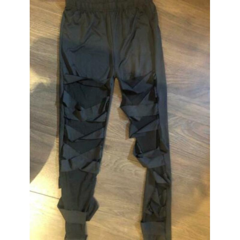 Als NIEUW: stoere punk, rocker legging ca maat 152