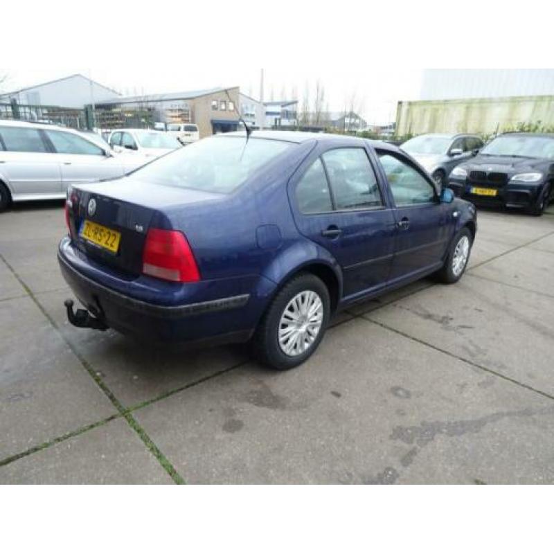 Volkswagen Bora 1.6 Trendline (bj 1999)