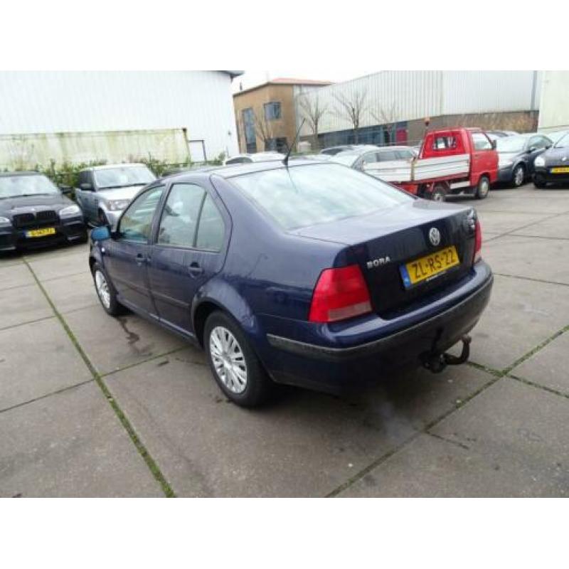 Volkswagen Bora 1.6 Trendline (bj 1999)