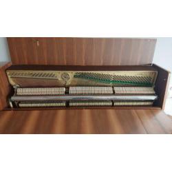 Piano 'Rösler' 1970 (nr.60440)