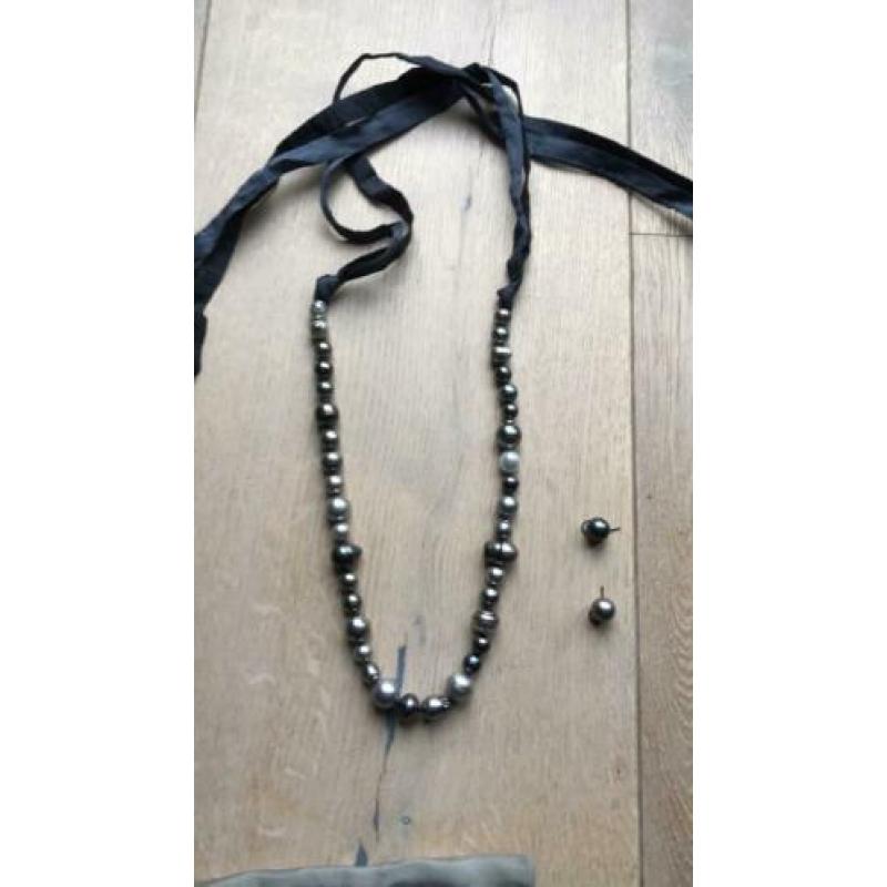 Originele parelketting & oorbellen van Robert Wan Tahiti