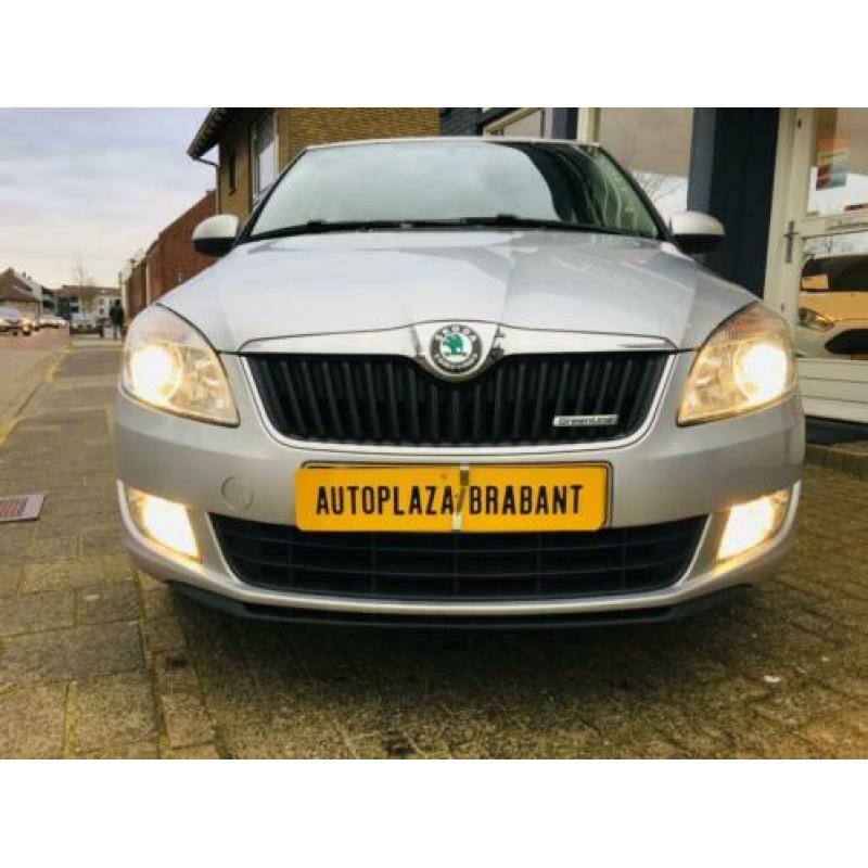 Skoda Fabia Combi 1.2 TDI NAP/ CRUISE/ CLIMATE/ AUX/ LM VELG