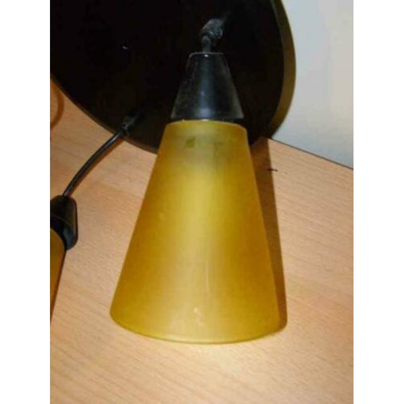 Ikea hanglamp met gele kapjes (A18 2999)
