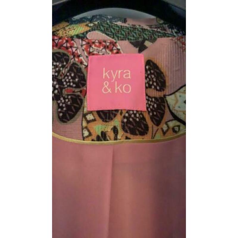 Kyra&ko mantel , prachtig kleuren maat 38 met kraag