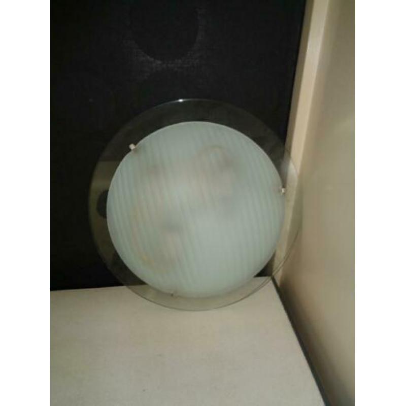 Plafond lamp met glazen rand