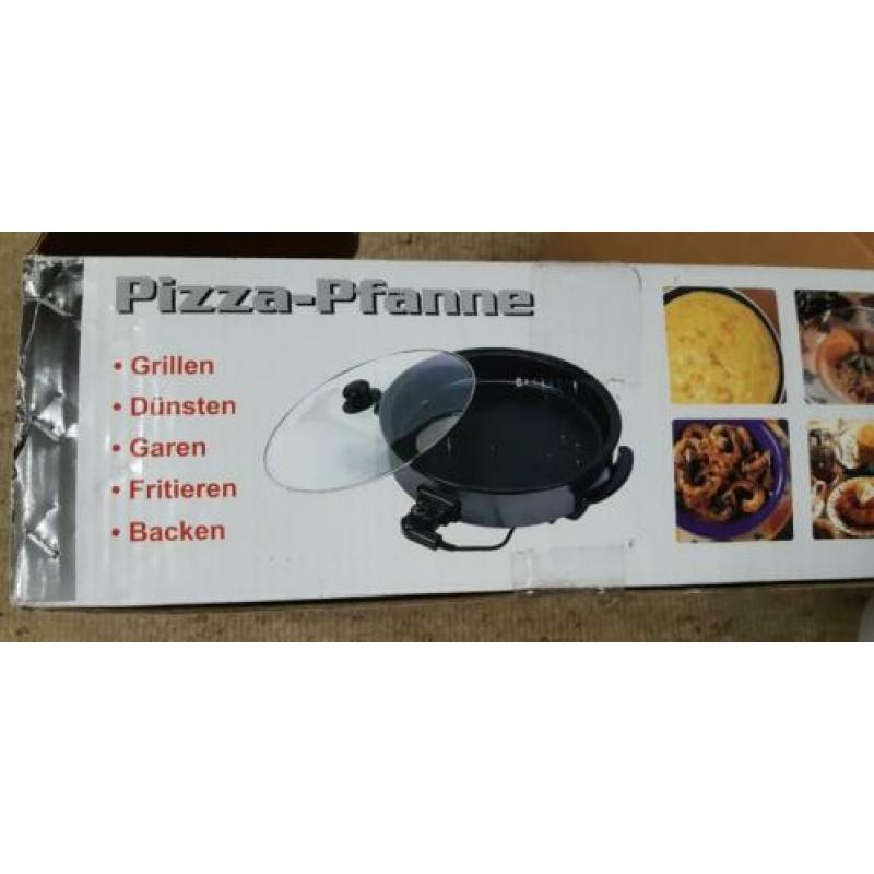 Hapjes/pizzapan/grill/bak