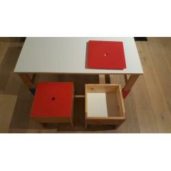 Ikea kindertafel + kinderkrukjes