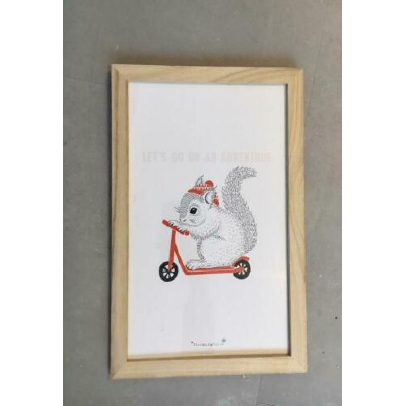 Bloomingville lijstjes + haakjes voor de babykamer
