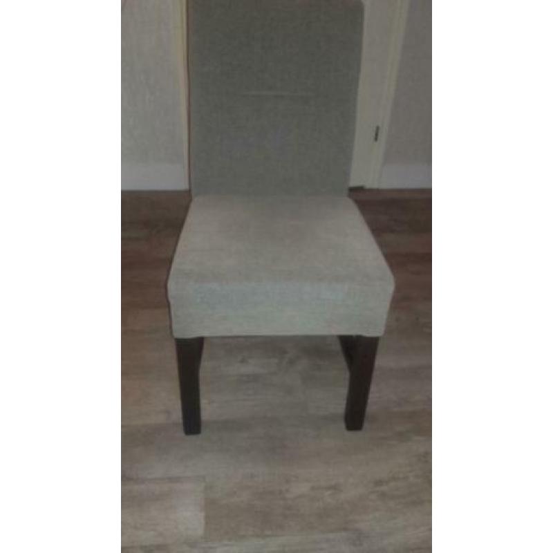 4 huiskamer stoelen