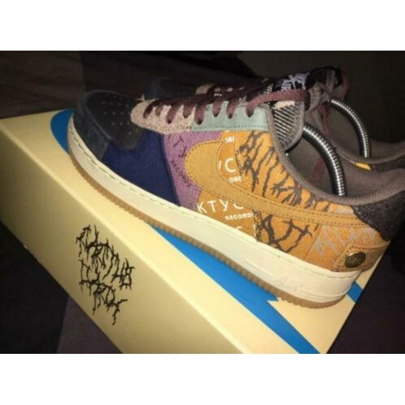 Nike Travis Scott Air Force 1 Cactus Jack (off white supreme