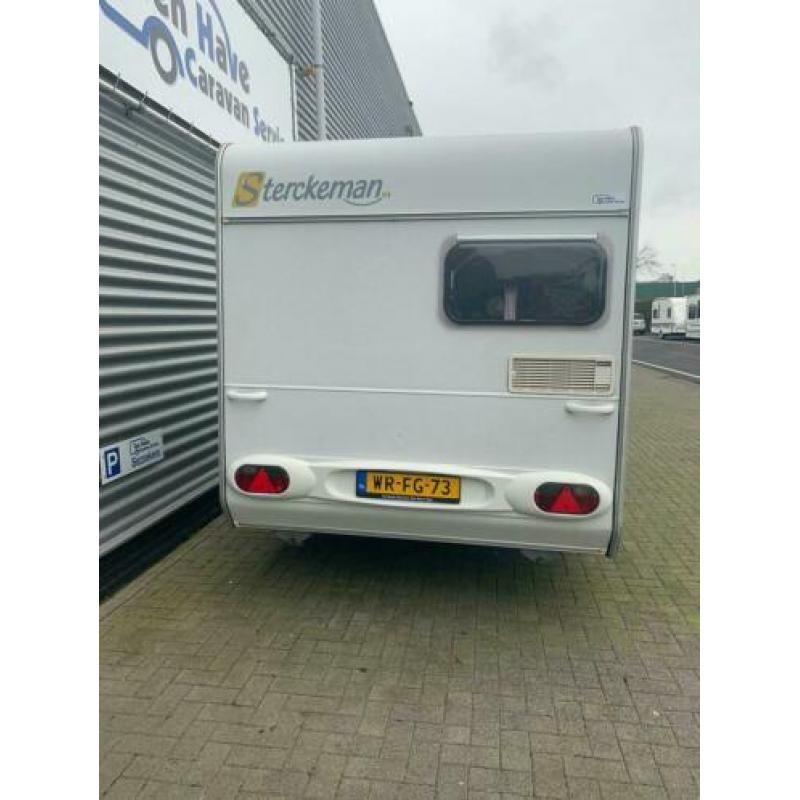 Sterckeman starlett 420 CP met Hypercamp voortent en luifel
