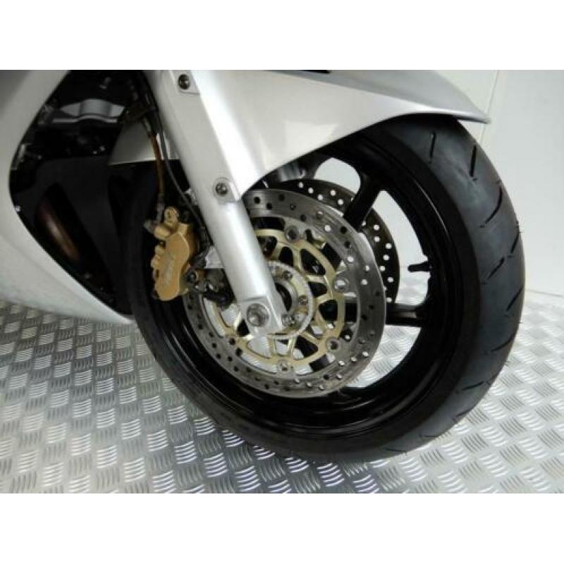 HONDA VFR 800 VTEC ABS (bj 2003)