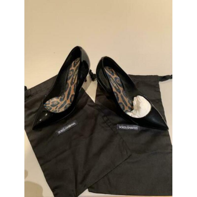 Dolce & Gabbana “Leopard” pumps maat 36.5