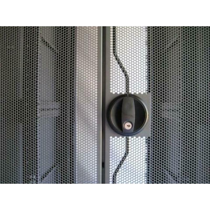 20x HP 10642G2 42U Serverrack, Patchkast, nu tijdelijk van 5