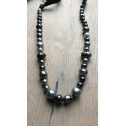 Originele parelketting & oorbellen van Robert Wan Tahiti