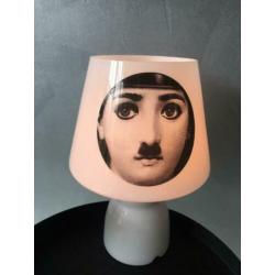 Fornasetti lampje melkglas