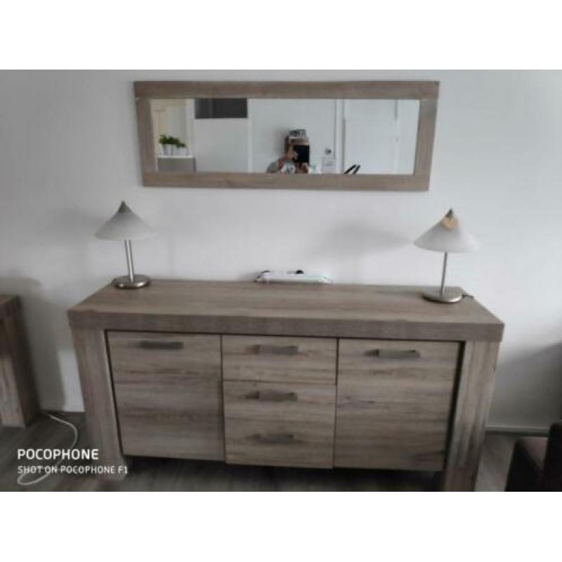 Mooie meubelset! €350 als het zaterdag 22Feb wordt opgehaald