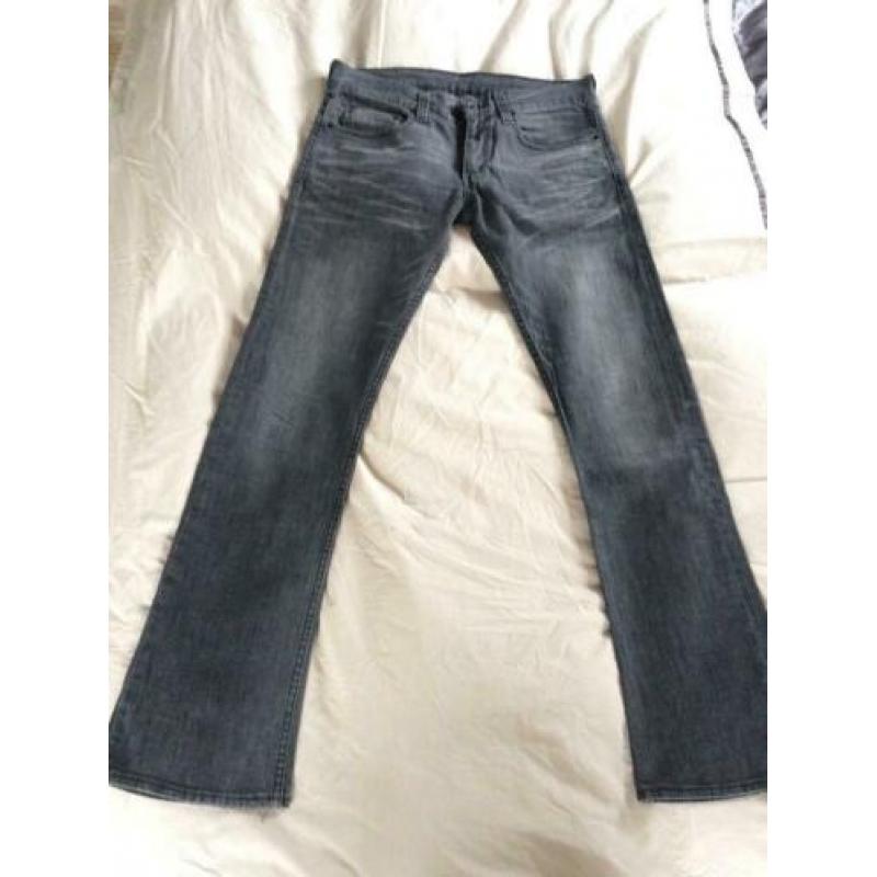 LEVI's jeans flared 597 grijs mt 31-32.