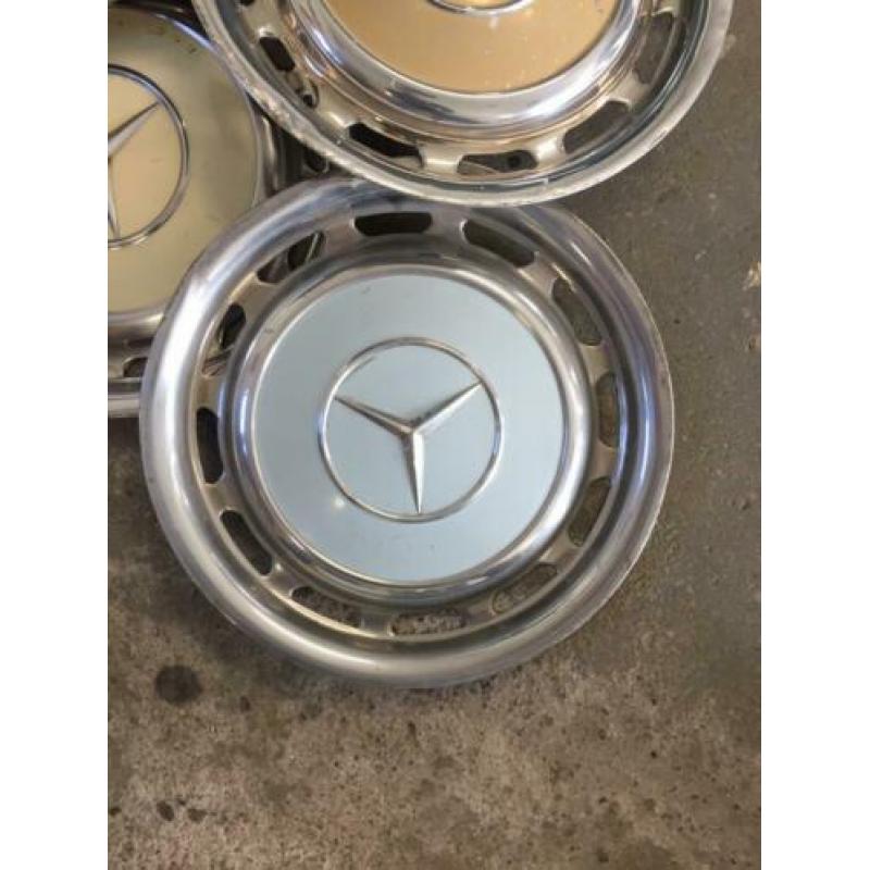 5 x Wieldop Mercedes mooi voor in de mancave