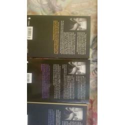 8 thrillers van Deflo