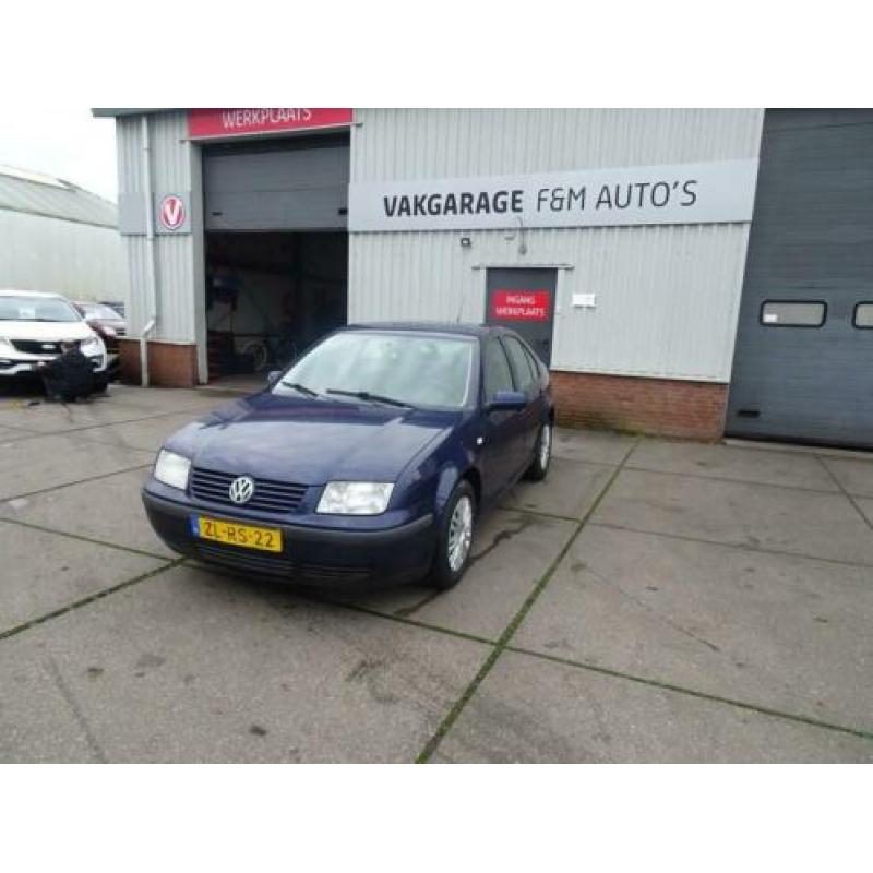 Volkswagen Bora 1.6 Trendline (bj 1999)