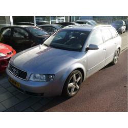 Audi A4 Avant 1.9 TDI 130pk Pro Line - Navigatie
