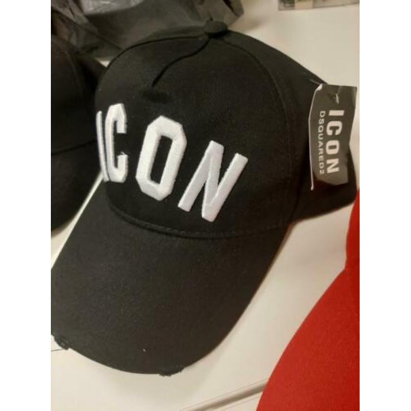 Dsquared ICON en Philip plein petjes met label