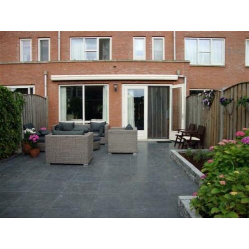 Chinees hardsteen / Blue Limestone terrastegels 60x60 cm