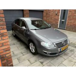 Volkswagen Passat Highline business 2.0 FSI AUT 2006