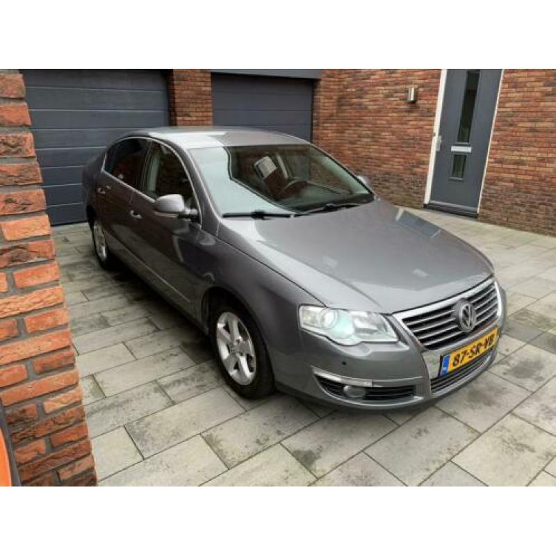 Volkswagen Passat Highline business 2.0 FSI AUT 2006