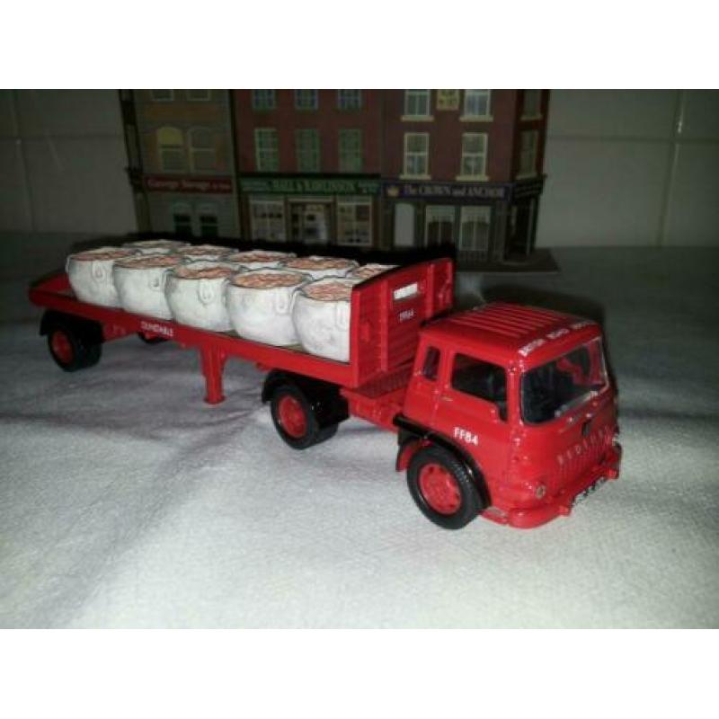 Bedford TK oplegger met lading