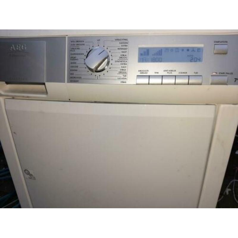 Aeg lavatherm sensidry 59840 7kg droger