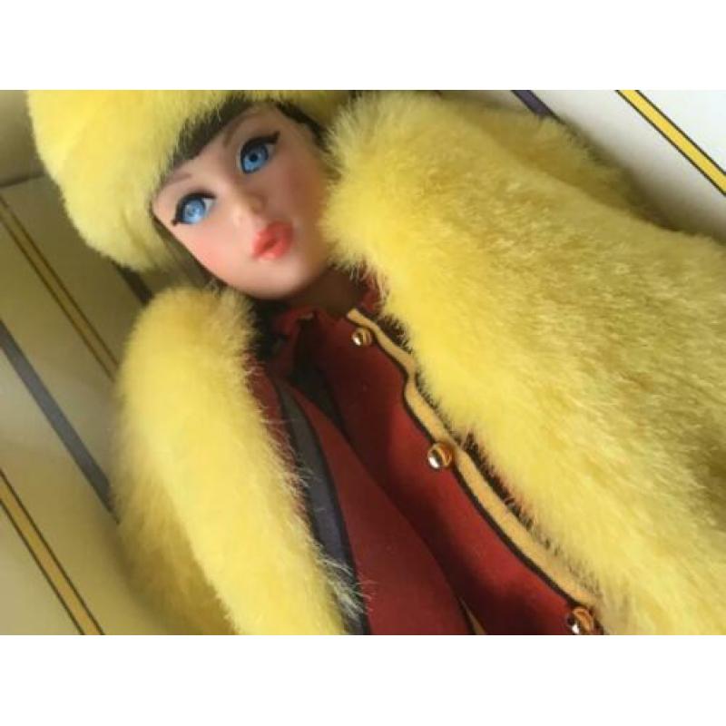 Barbie tnt twist and turn repro vintage Mattel