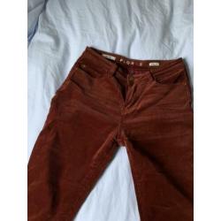 Florez flared ribbroek maat 28