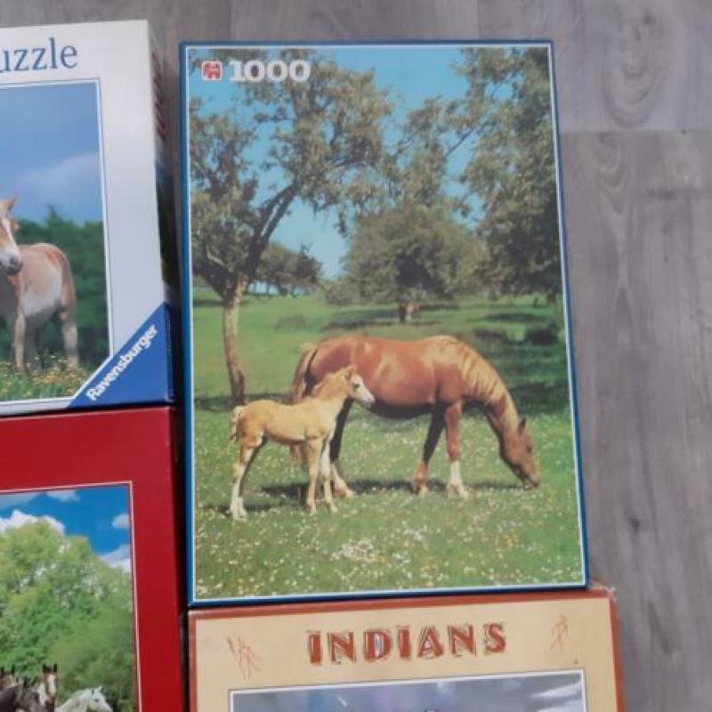 6 paarden puzzels 1000 stukjes samen voor €3,00