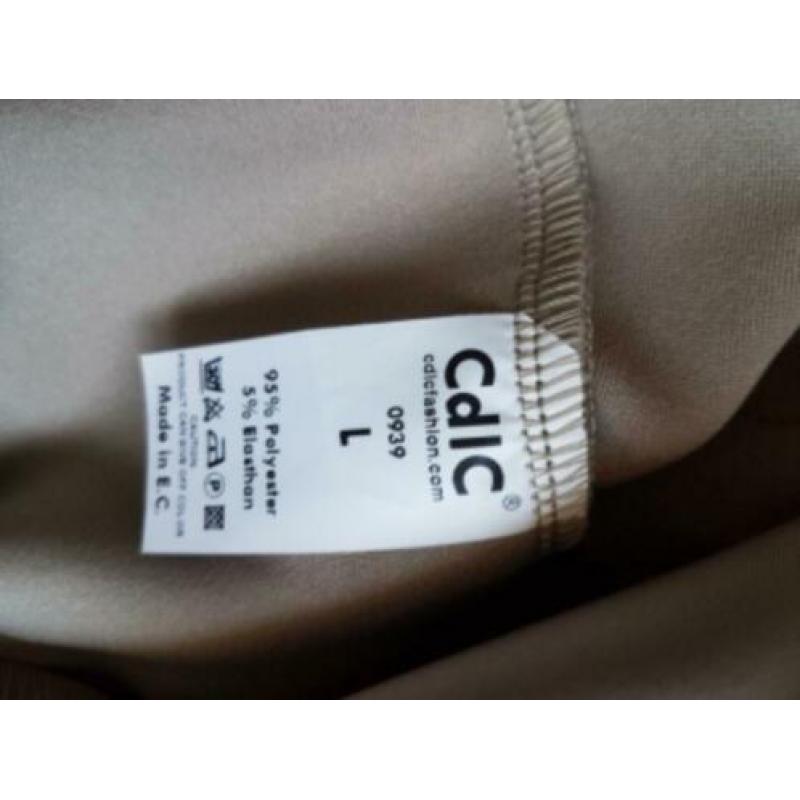 Jas13 - Beige stretch colbert van CREME DE LA CREME maat L (