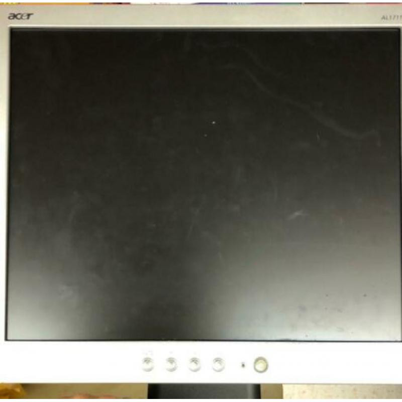 2x 17 Inch monitor (Acer & Neova) GRATIS ophalen