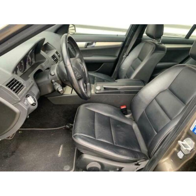 Mercedes-Benz C-klasse Estate 180 CGI BlueEFFICIENCY Avantga