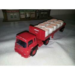 Bedford TK oplegger met lading