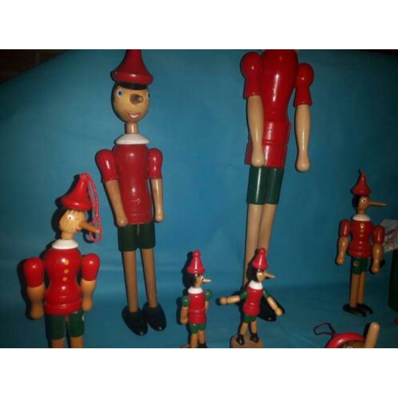 13 houten pinocchio poppetjes Van klein naar groot