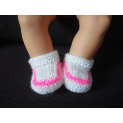 Slofjes babyborn / baby born. Opbrengst KiKa.