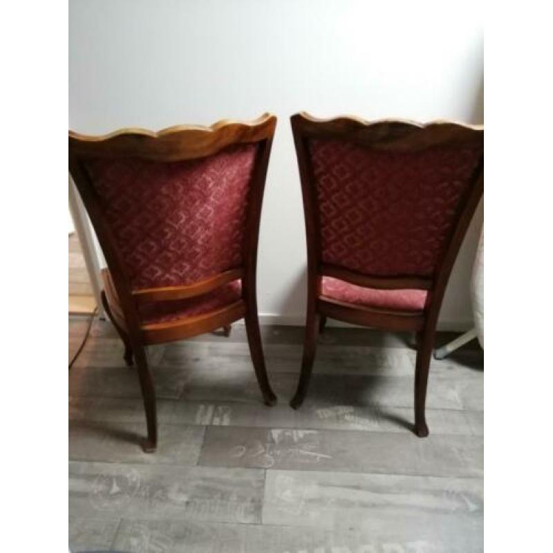 2 antieke stoelen, bordeaux rood