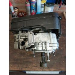 Te koop grasmaaier motor loopt